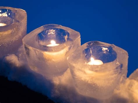 Ice Lanterns