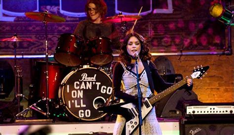 Away Gabriella Vanessa Hudgens Is An Emo Girl In ‘bandslam The New