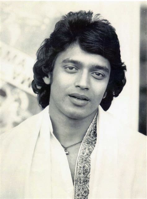 Actor,director,hotelier,entertainer,dancer, social worker, writer, familier. Mithun Chakraborty Top ten Full HD Wallappers - HD Wallpapers