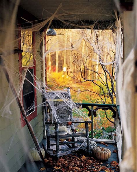 10 Diy Haunted House Ideas To Dress Your Home Up For Halloween