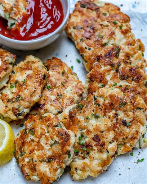 So that's how this cheesy chicken fritter recipe was born. Cheesy Chicken Fritters Recipe - Easy Keto Recipe ...