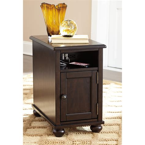 Signature Design By Ashley Barilanni T934 7 Chair Side End Table With