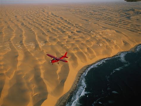 壁纸 景观 砂 飞机 海岸 沙漠 鸟瞰图 沙丘 地形 栖息地 自然环境 风土地貌 尔格 1600x1200