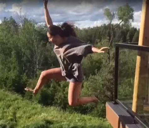 Woman Faceplants After Jumping On Trampoline From Balcony Daily Mail Online