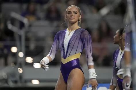 Millionaire Gymnast Olivia Dunne Draws Huge Crowd At Lsu Event She S