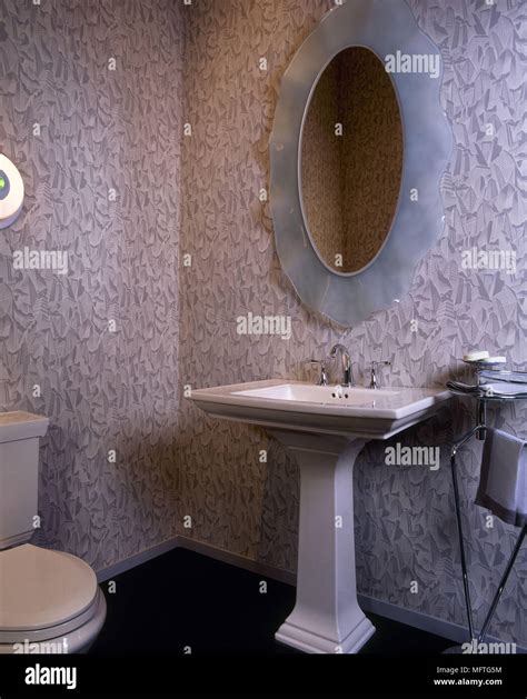 Modern Bathroom Pattern Wallpaper Art Deco Style Pedestal Wash Basin