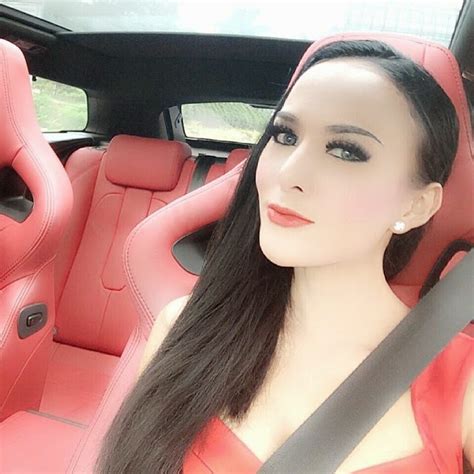 Cynthiara Alona Seksi Cantik Foto Dress Merah Terbaru Zona Artis Lagi