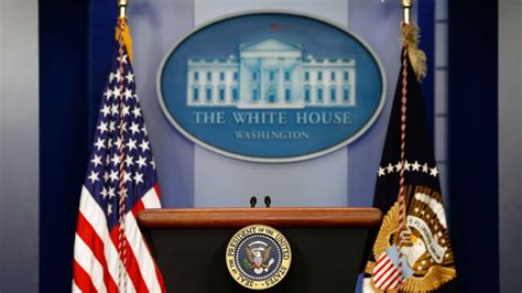 white house eyes new rules for reporters at press conferences