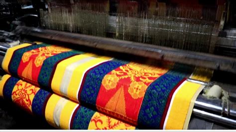 Terry Towel Weaving In Jacquard Loom Youtube