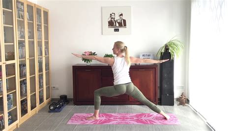 Yoga Mit Julia Youtube