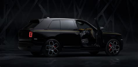 Express your instinct and begin your journey towards an individual commission. Black Badge Cullinan