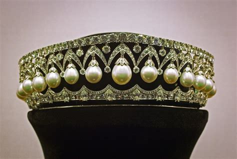 Royal Russian Tiaras Pearl Pendant Kokoshnik Tiara Russian Jewelry Royal Jewelry Crown