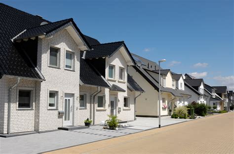 Mit einem doppelhaus kann man kosten sparen: Doppelhaus » Wo finden Sie Muster?
