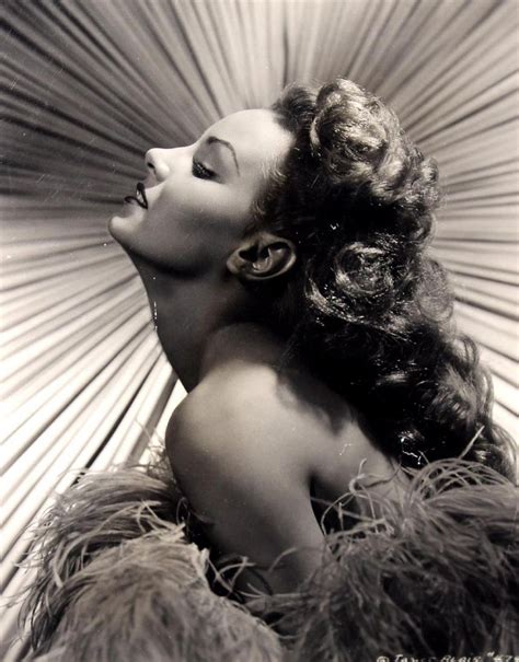Photo By George Hurrell 1940s George Hurrell Classic Hollywood Classic Hollywood Glamour