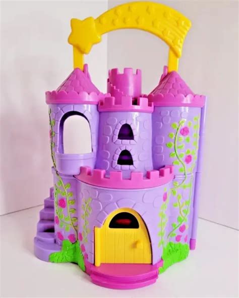 Mattel 2004 Dora The Explorer Lets Go Adventure Purple Princess Castle