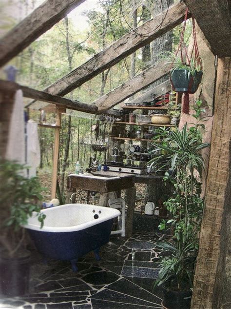 Amazing Outdoor Bathroomshower Ideas You Can Try In Your