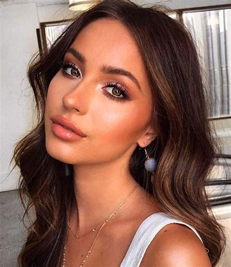 Beautiful Makeup Ideas For Fall In 2020 Natural Prom Makeup Prom