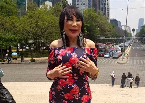 Lyn may y sus hijas. Picoteando el Espectaculo: La vanidad y sus cosas!. Lyn ...