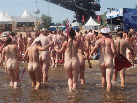 Naked Heart Festival Fotos Nackter Melt Besucher