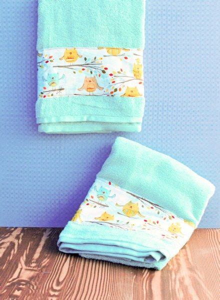 Diy Fabric Embellished Towels Diy Bath Products Diy Fabric Diy Towels