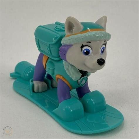 Paw Patrol Snowboard Everest Action Pack Pups Figure Winter Rescues