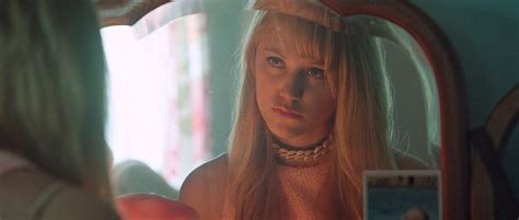 It Follows Review The Scary Demon Who Gives Love A Bad Name Daily