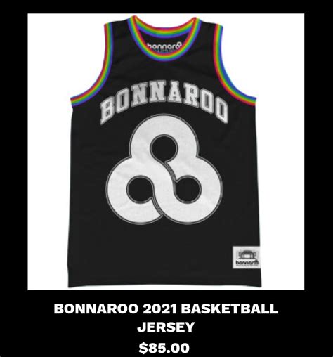 Has Anyone Purchased This Jersey Looks Dope True To Size Lettering