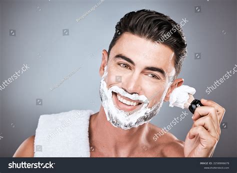 Face Shaving Men Images Browse 100257 Stock Photos And Vectors Free