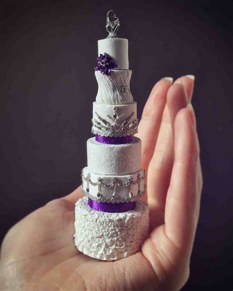 These Miniature Wedding Cakes Are The Ultimate Wedding Keepsake