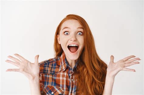 Premium Photo Close Up Of Happy Redhead Woman Shouting From Joy And