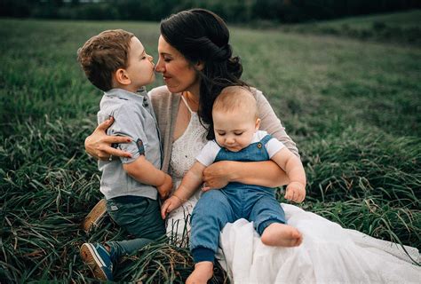 Mother And Son Photography Ideas To Try In