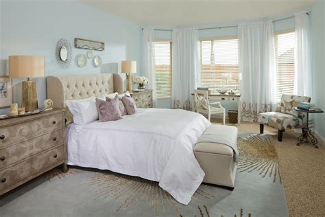 20 Elegant Small Master Bedroom Ideas Decorating Images Of Home