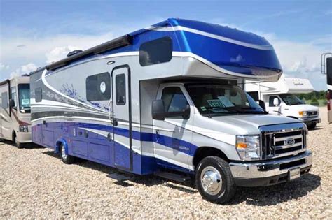 2018 New Dynamax Corp Isata 4 Series 31dsf Luxury Class C Rv For Sale