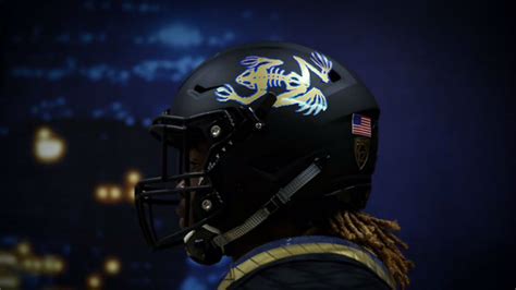 Ucla is scheduled to open the 2021 season in week zero on saturday, aug. UCLA unveils 'frogman' helmets for Saturday's game | NCAA ...