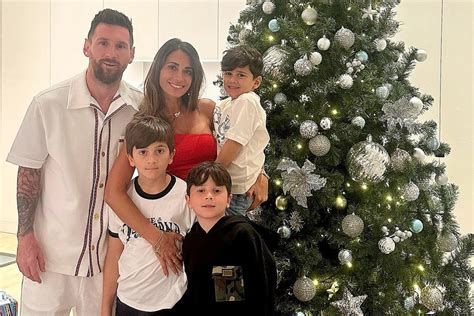 Lionel Messi Celebrates Christmas With Wife And Kids After World Cup