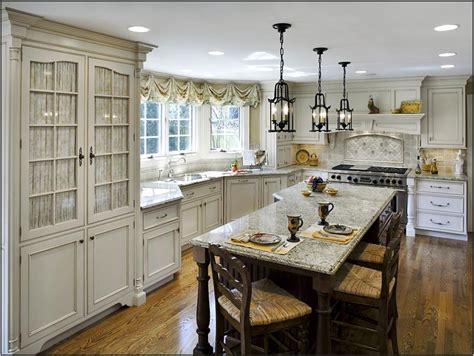 Essential French Country Kitchen Decor 