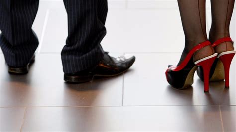 High Heels Dress Codes Can Leave Women With Sports Injuries Mps Hear