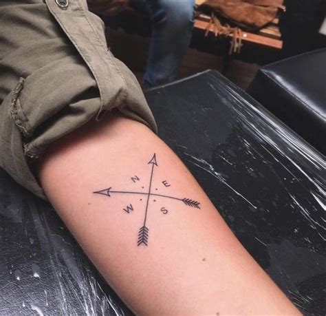 Aggregate More Than 76 Crossed Arrow Tattoo With Initials Super Hot