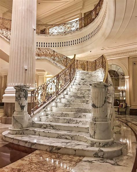 Motivated Princess Luxury Staircase Staircase Design Luxury Homes Dream Houses