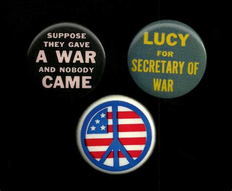 7 More Anti Vietnam Protest Pinback Buttons Collectors Weekly