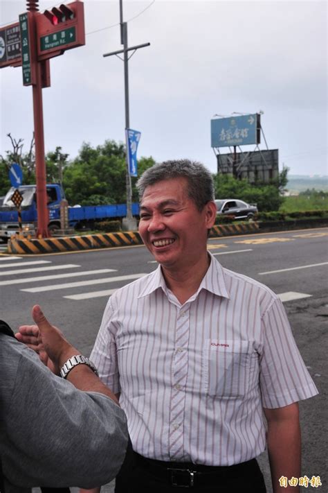 Contribute to tom45261/tangmu development by creating an account on github. 方仰寧規劃墾丁交通 網友：塞車會噴水驅離嗎？ - 生活 - 自由時報電子報