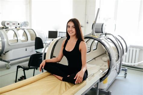 Multiplace hyperbaric oxygen therapy chamber. Understanding Hyperbaric Oxygen Therapy - MVS Wound Care ...