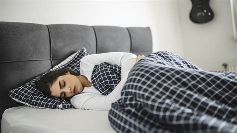 This Is What Happens To Your Gut When You Dont Get Enough Sleep