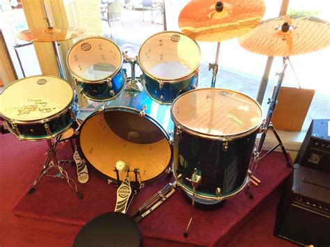 Cleverjoe's used music gear listings: Dixon Spark Complete Drum Set - MIR Music