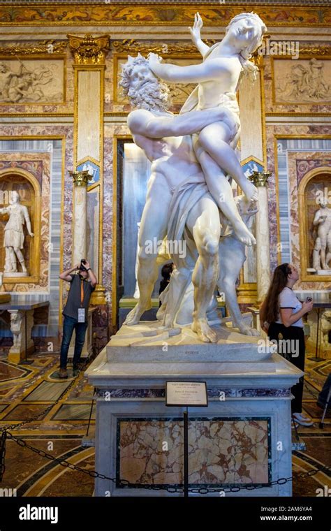La violación de Proserpina Gian Lorenzo Bernini Galleria Borghese