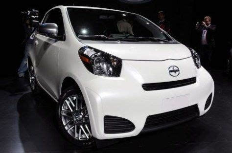 Nuevos Modelos Y Versiones Mejoradas De Toyota Coches Compactos