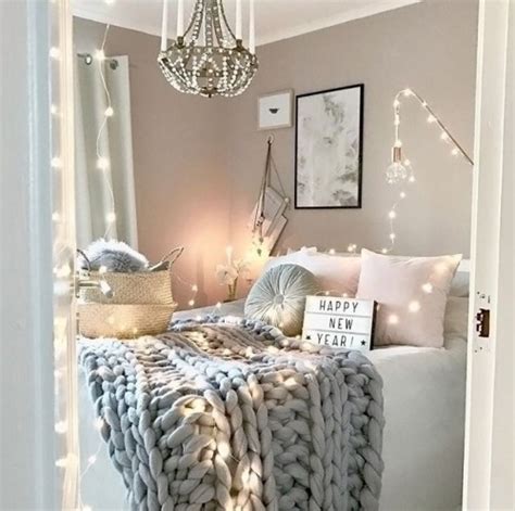 This standout combination of white and taupe will look beautiful paired. pink and grey bedroom | Tumblr