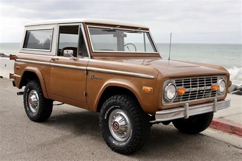 1973 Ford Bronco 1 Barn Finds