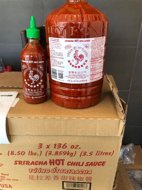 Huy Fong Sriracha Hot Chili Sauce Oz Fred Meyer Hot Sex Picture