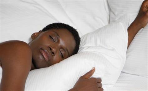 8 Unbelievable Reasons Why You Should Sleep Naked The Ghana Guardian News